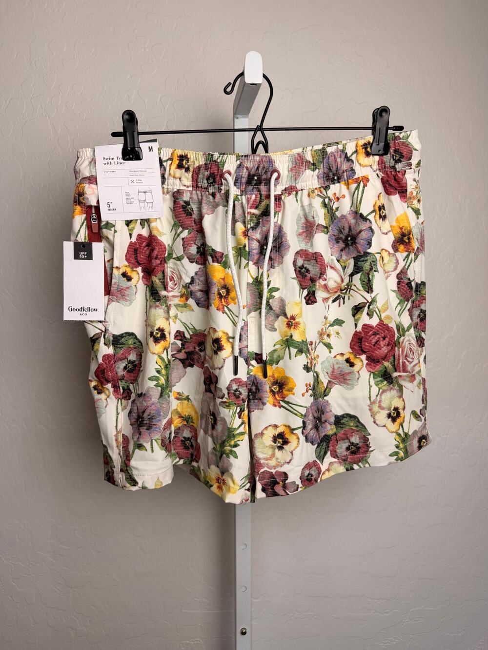 Goodfellow & Co Men’s Floral Swim Trunks Medium 5” Inseam UPF 50+ Lined NWT
